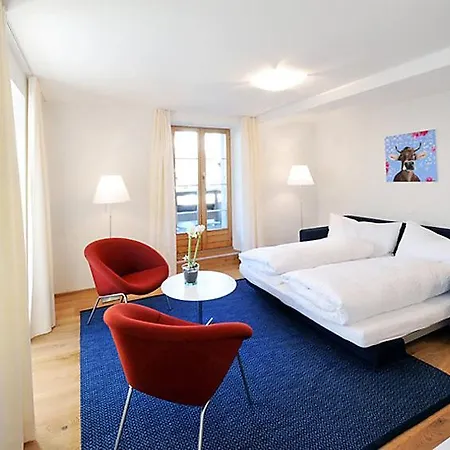 Sleeps 6 *