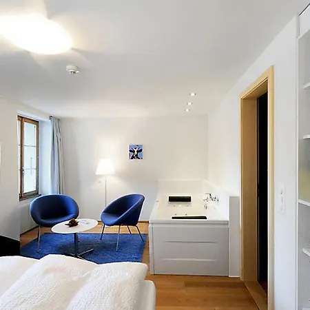 Sleeps 6 Apartment Lenk im Simmental
