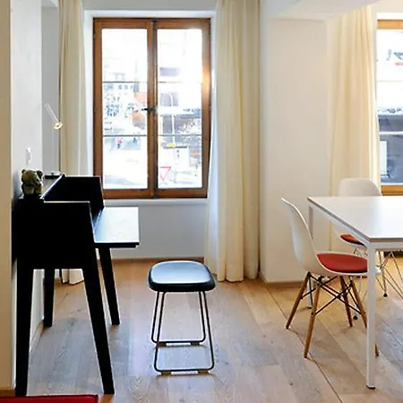 Apartment Sleeps 6